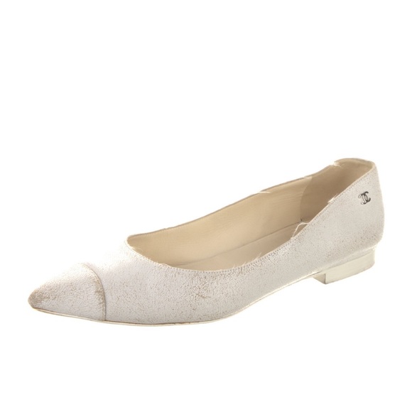 2014 Interlocking CC Logo Ballet Flats - Picture 2 of 5